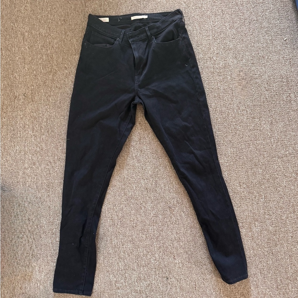 Levi’s 721 High Rise Skinny Jeans (Size 31)
